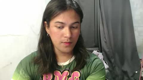 Ellez online show from December 17, 6:36 pm