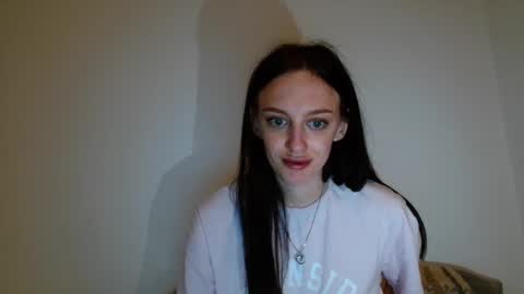 Ivy online show from May 17, 5:00 pm