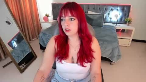 blair_red_ online show from July 22, 12:07 pm