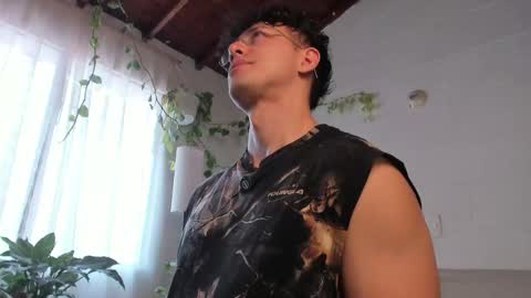 Blake Levi  Independent Model online show from April 30, 4:34 pm
