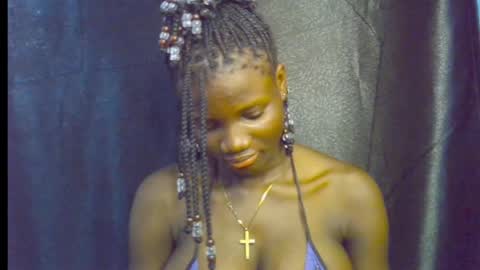 nikky00 online show from May 2, 8:09 am