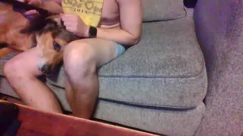 Snapshot of blaw_1321 chatting on October 21, 6:07 am blaw_1321 online show from October 21, 6:07 am