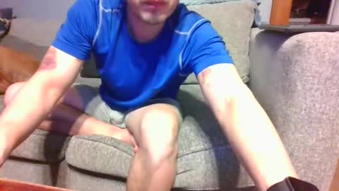 Snapshot of blaw_1321 chatting on March 7, 7:19 am blaw_1321 online show from March 7, 7:19 am