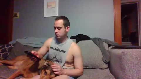 Snapshot of blaw_1321 chatting on February 25, 6:14 am blaw_1321 online show from February 25, 6:14 am