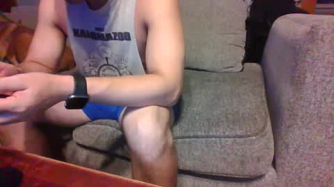 Snapshot of blaw_1321 chatting on October 2, 7:51 am blaw_1321 online show from October 2, 7:51 am