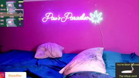 Pau online show from May 9, 5:46 am