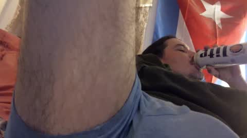 Snapshot of blazinawin chatting on December 5, 3:53 am FreshCut online show from December 5, 3:53 am