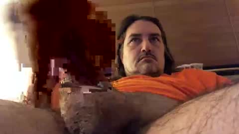 Snapshot of blazinawin chatting on October 31, 7:42 am FreshCut online show from October 31, 7:42 am