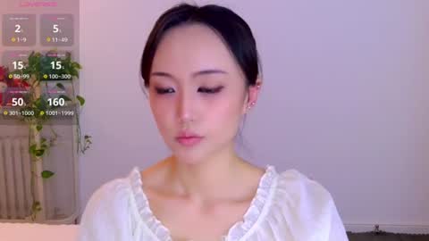 YoYo online show from June 10, 8:35 am