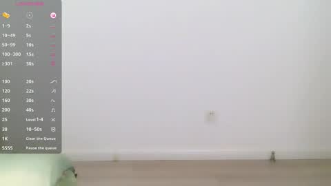 Snapshot of blon_kater chatting on September 25, 9:27 am YoYo online show from September 25, 9:27 am