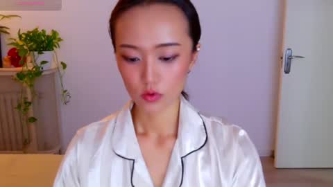 YoYo online show from July 19, 11:46 am