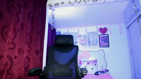  Blonde and Sam  online show from April 27, 5:49 am