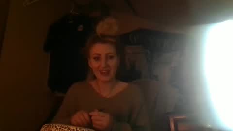 Snapshot of blondebellaaa3 chatting on March 6, 1:14 pm Gia  online show from March 6, 1:14 pm