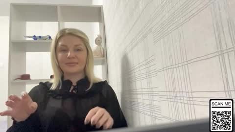 blondie_xoxoxo online show from October 24, 5:47 pm