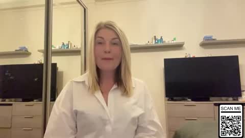 blondie_xoxoxo online show from May 15, 3:41 pm