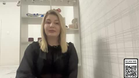 blondie_xoxoxo online show from January 16, 4:38 pm