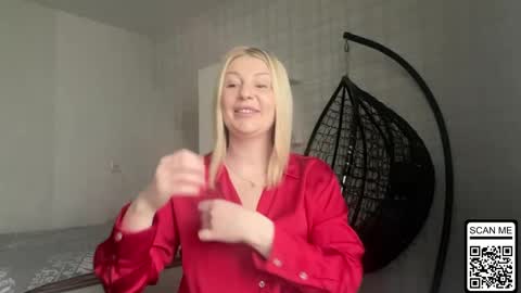blondie_xoxoxo online show from May 2, 9:59 am