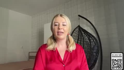 blondie_xoxoxo online show from June 25, 12:32 pm