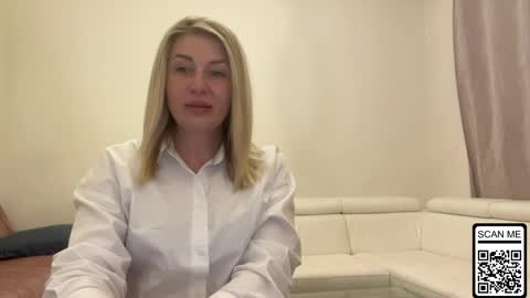 blondie_xoxoxo online show from May 12, 10:52 pm