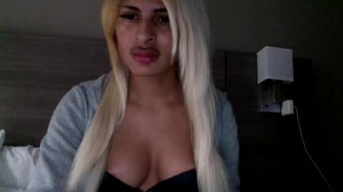 Blonde Barbie online show from July 26, 11:35 pm