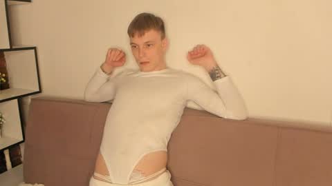 Alik online show from April 17, 9:50 pm