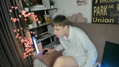 Alik online show from June 5, 9:31 pm