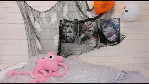 blondy_fina online show from October 31, 6:47 am