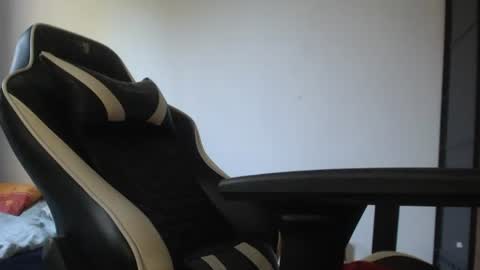 blondyelena online show from July 31, 6:36 am