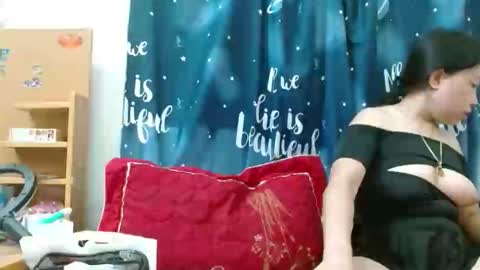 Snapshot of blowy079 chatting on September 14, 11:17 pm blowy079 online show from September 14, 11:17 pm