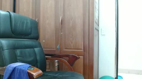 Snapshot of blowy079 chatting on September 16, 12:12 am blowy079 online show from September 16, 12:12 am