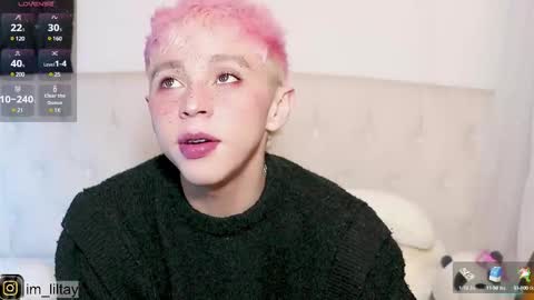 TAY   online show from March 8, 2:01 am