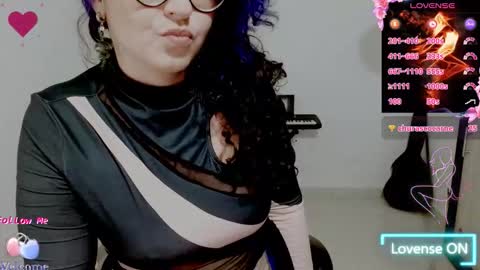 Snapshot of blue_dance chatting on October 18, 4:05 am susan online show from October 18, 4:05 am