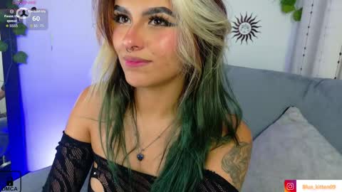 blue_kittenn online show from March 30, 10:54 pm