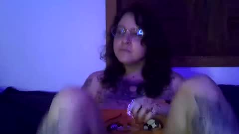 blue_liz online show from November 23, 8:18 pm