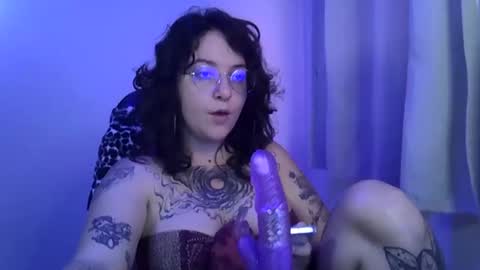 blue_liz online show from October 3, 7:22 pm