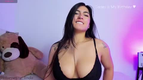 Linda  online show from June 30, 3:11 pm