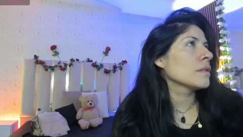 blue_tay1 online show from March 9, 11:48 am