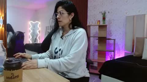 blue_tay1 online show from November 15, 12:18 pm