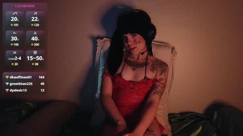 Blue online show from December 6, 5:36 am