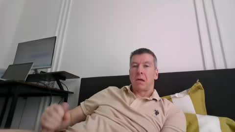 blueeyesteele online show from June 29, 11:10 am