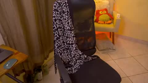 FLORAA online show from March 8, 8:18 am