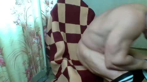 Snapshot of bodi5 chatting on December 5, 9:44 am BODI online show from December 5, 9:44 am
