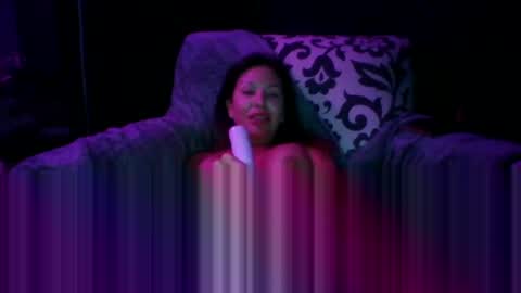 Snapshot of bodicas chatting on October 6, 8:32 am milf online show from October 6, 8:32 am