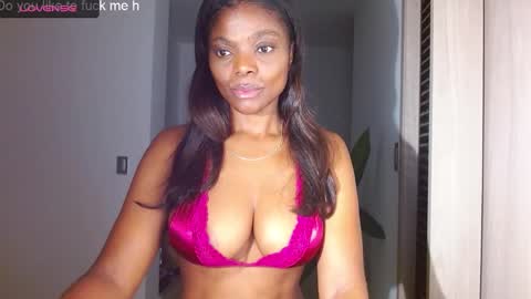 Snapshot of body_desire chatting on March 12, 10:05 am danna online show from March 12, 10:05 am