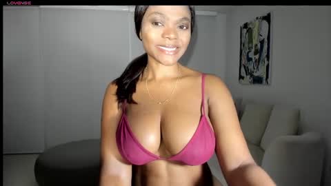 danna online show from July 3, 9:36 am
