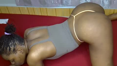 body_desire1 online show from March 11, 6:00 pm