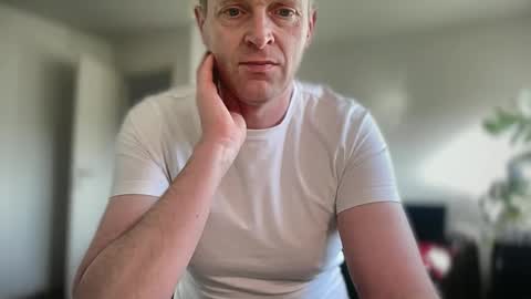 ask me online show from March 5, 12:25 pm