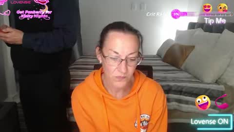 Ningifun couple online show from July 23, 6:27 pm