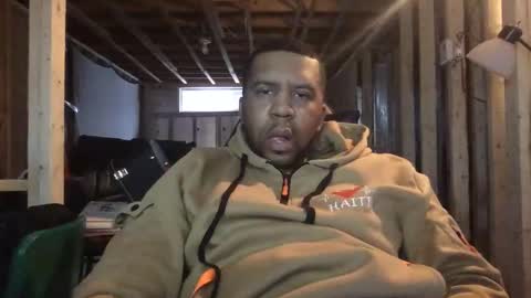 Bogarcon234 online show from February 16, 7:34 pm