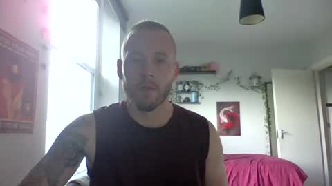 boky_ online show from June 30, 1:54 pm